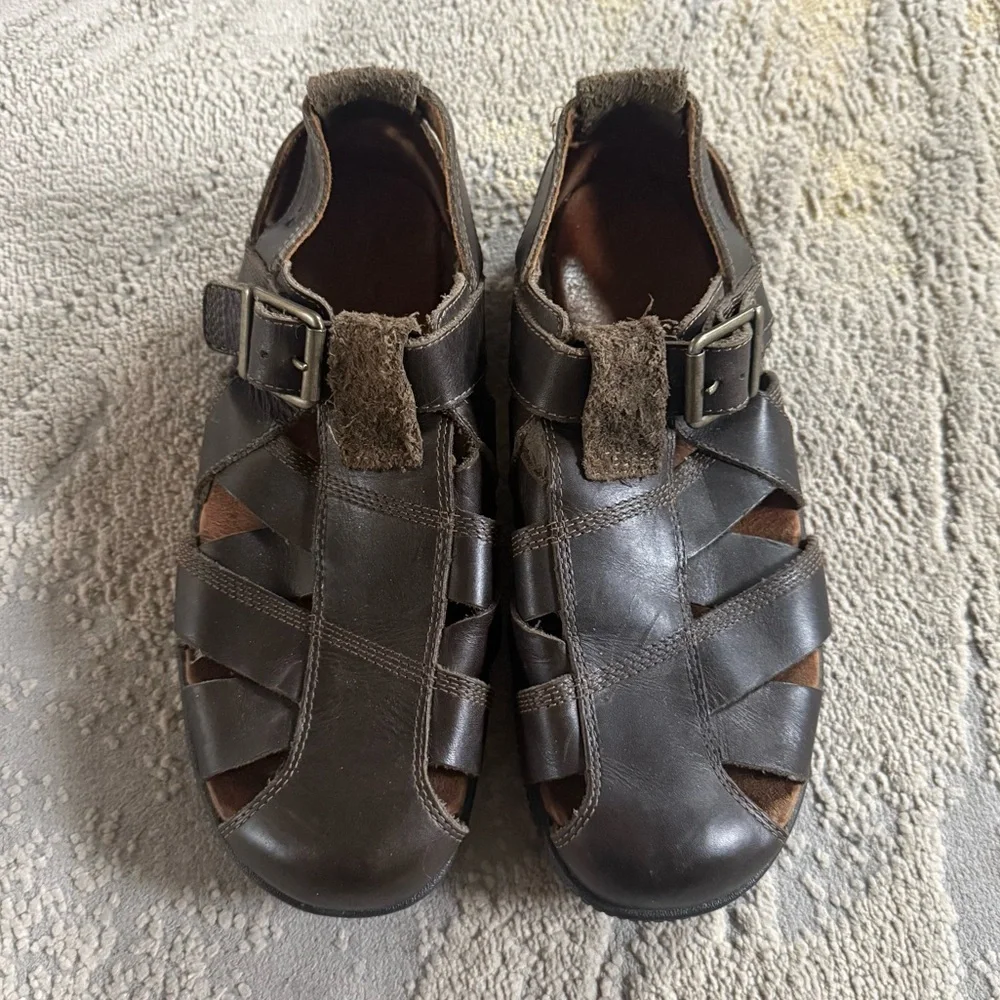 Timberland Holbrook fisherman Brown Leather closed toe sandals shoes vibram 11